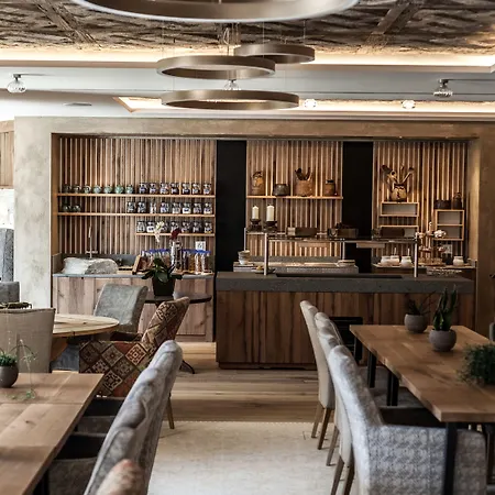 Hotel Belarosa Suiten & Wellness 4*