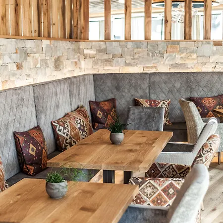 Belarosa Suiten & Wellness Arosa