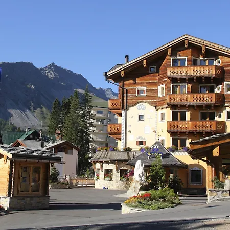 فندق Belarosa & Wellness