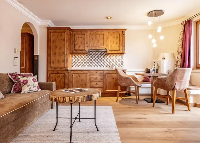 Belarosa Suiten&wellness 4*