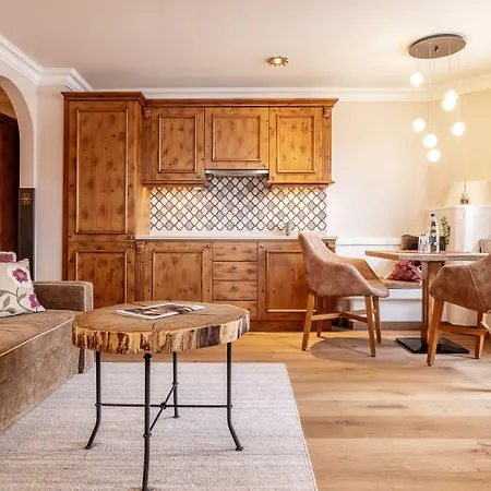 Belarosa & Wellness 4*